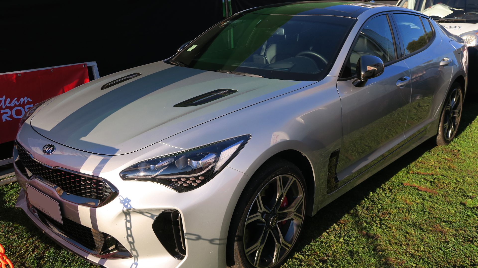 File:Kia Stinger GT 2018 (30711869238).jpg