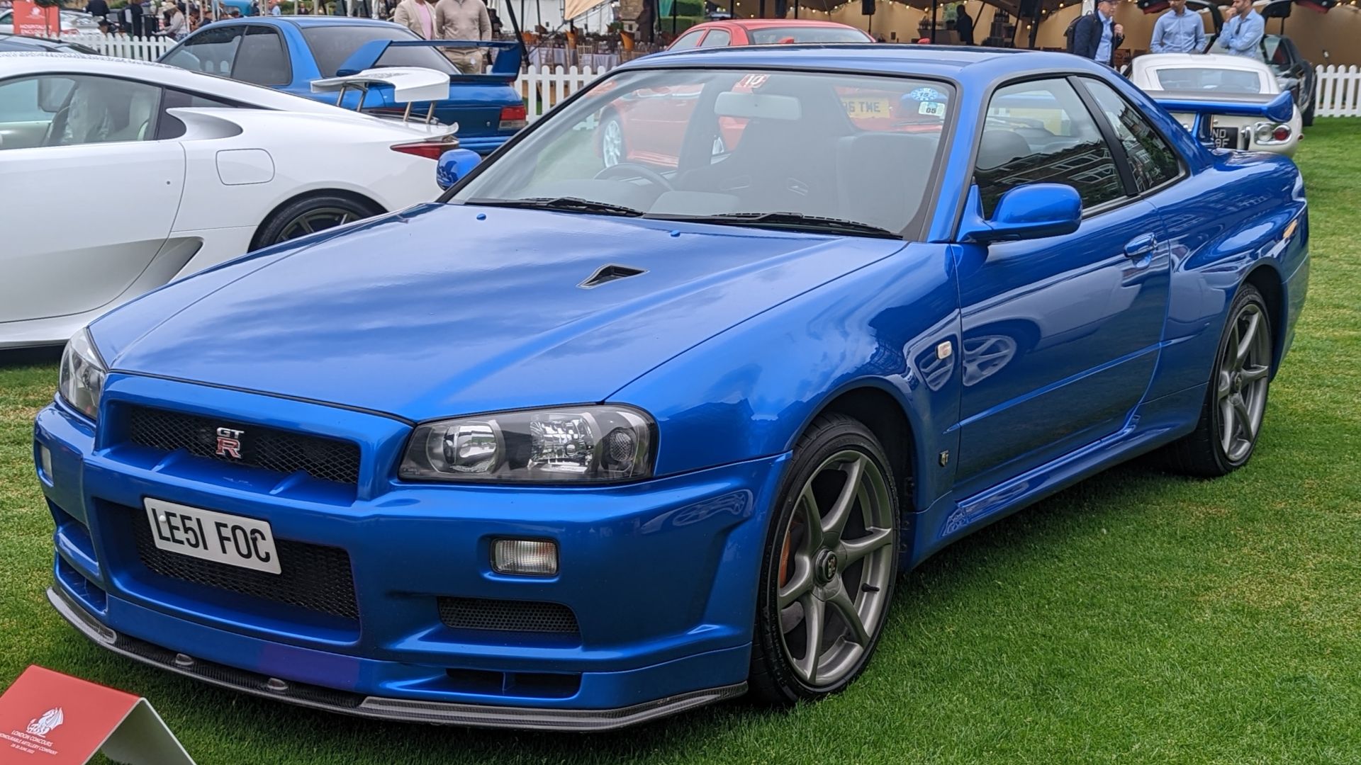 File:2001 Nissan Skyline GT-R V-Spec II R34 (79241).jpg