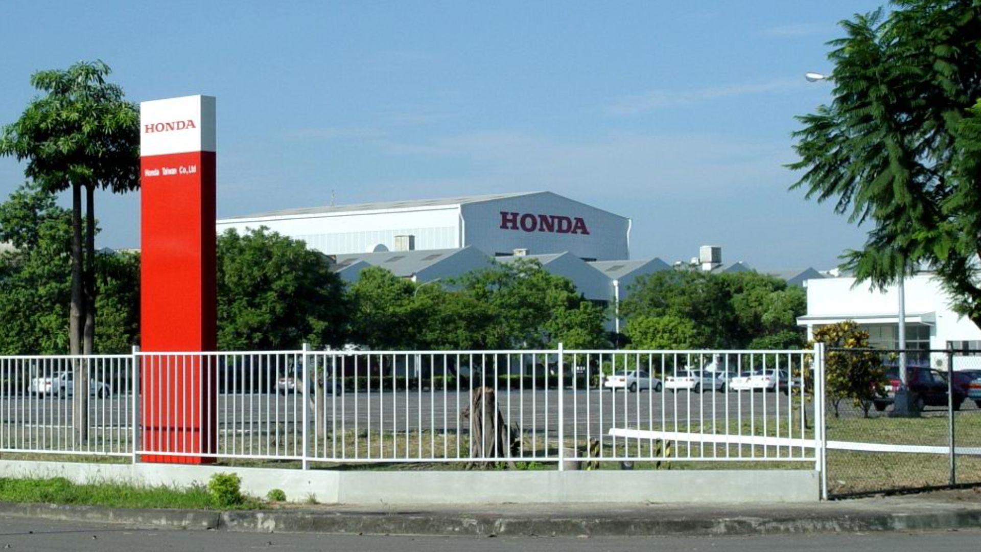 File:Honda Taiwan Motor.jpg