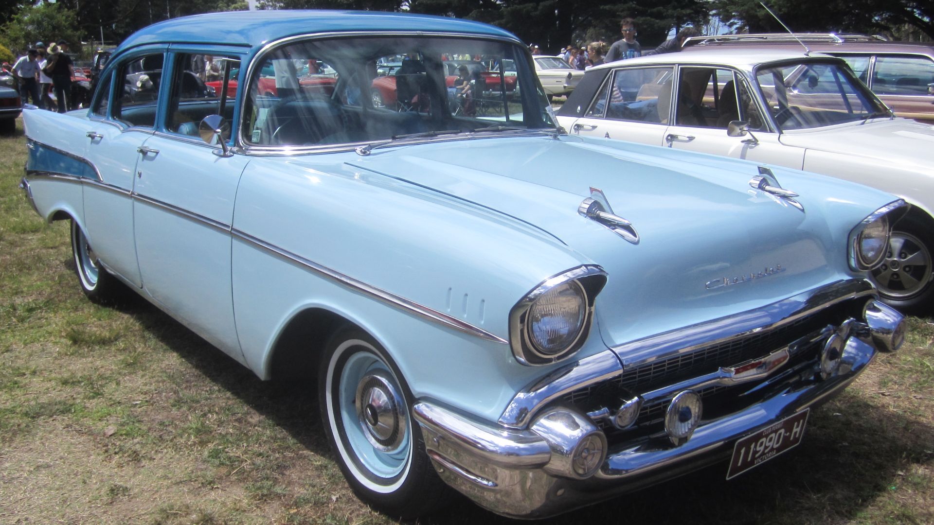 File:1957 Chevrolet 210 Sedan.jpg