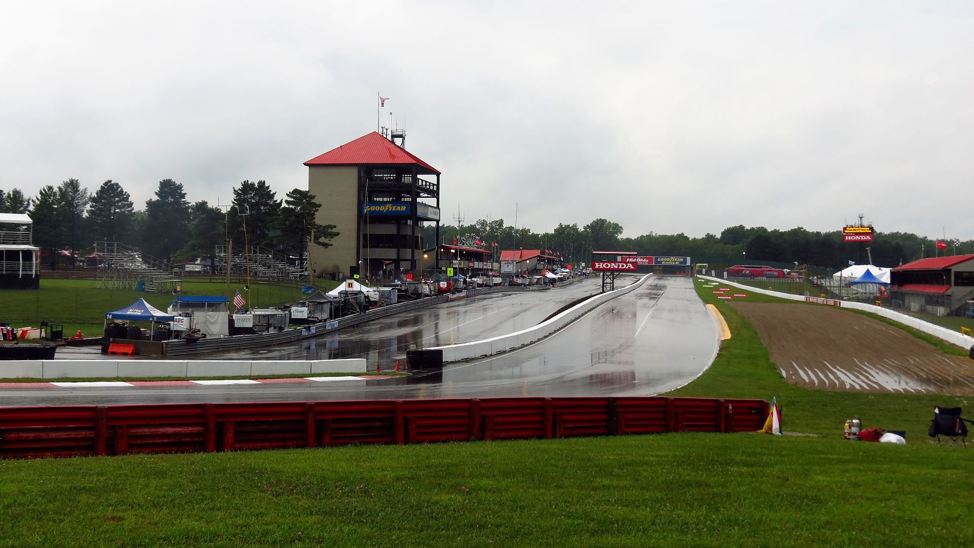 File:Mid-Ohio Sports Car Course (16168219601).jpg