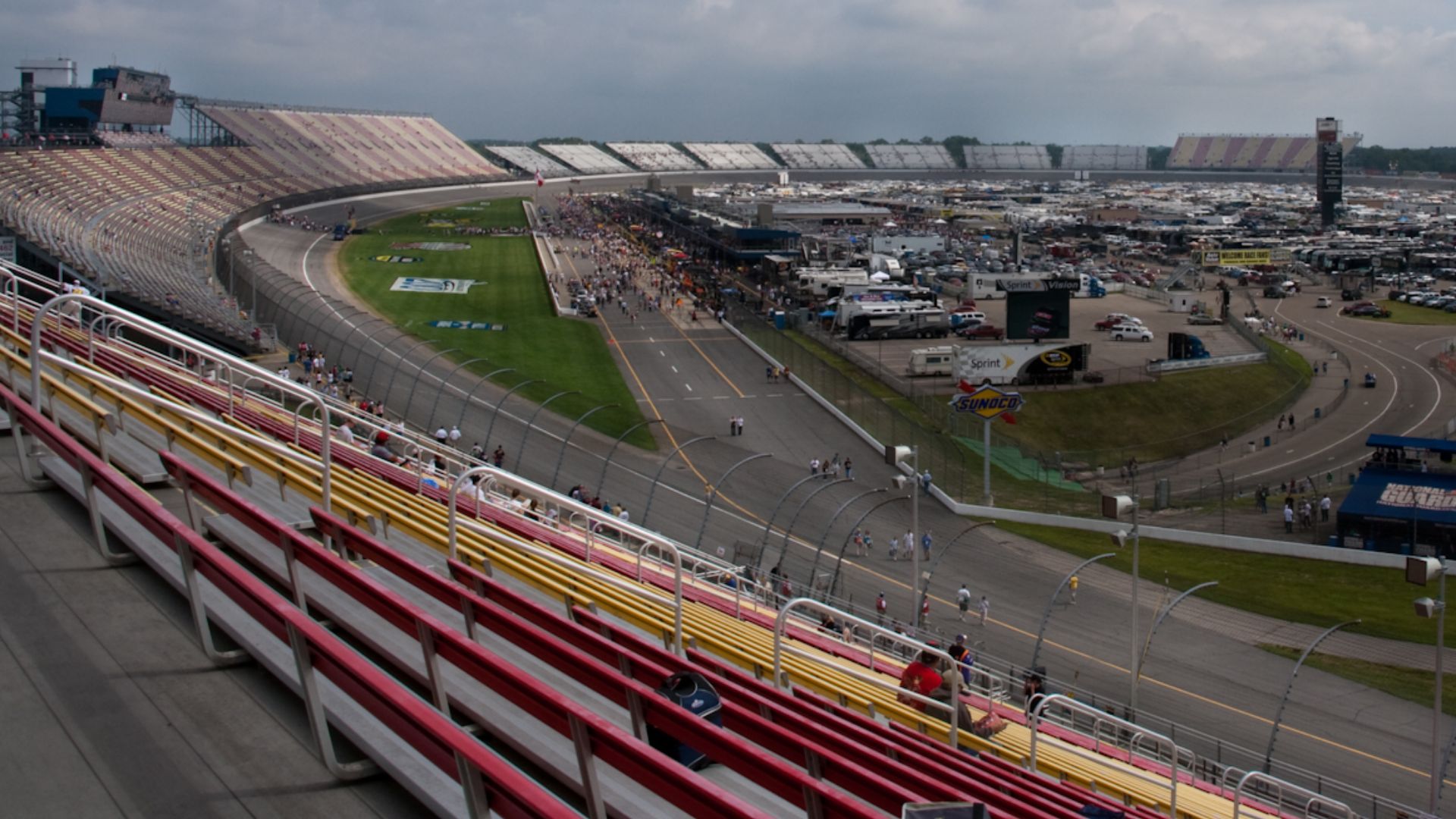 File:Michigan International Speedway 2010 (4698766770).jpg
