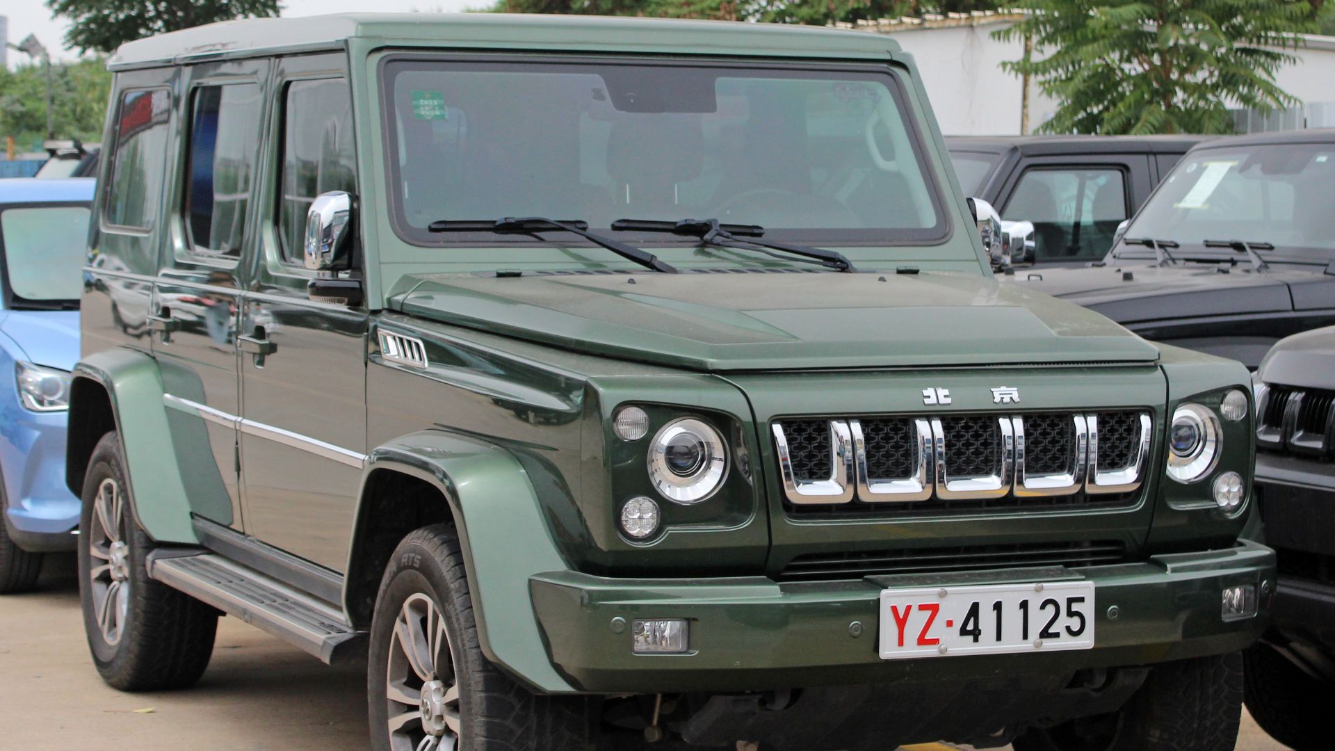 File:Beijing BJ80, front 8.17.23.jpg