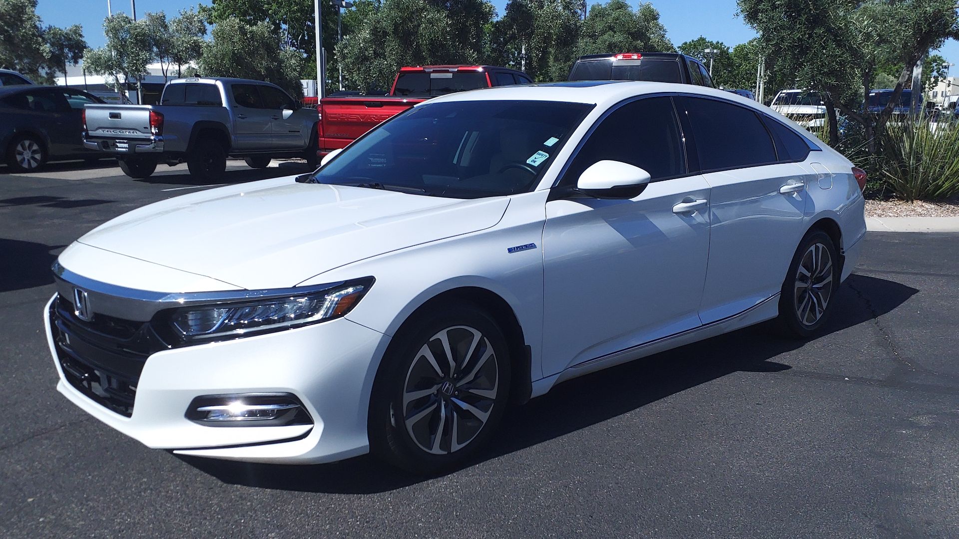 File:20 Honda Accord Hybrid EX-L.jpg