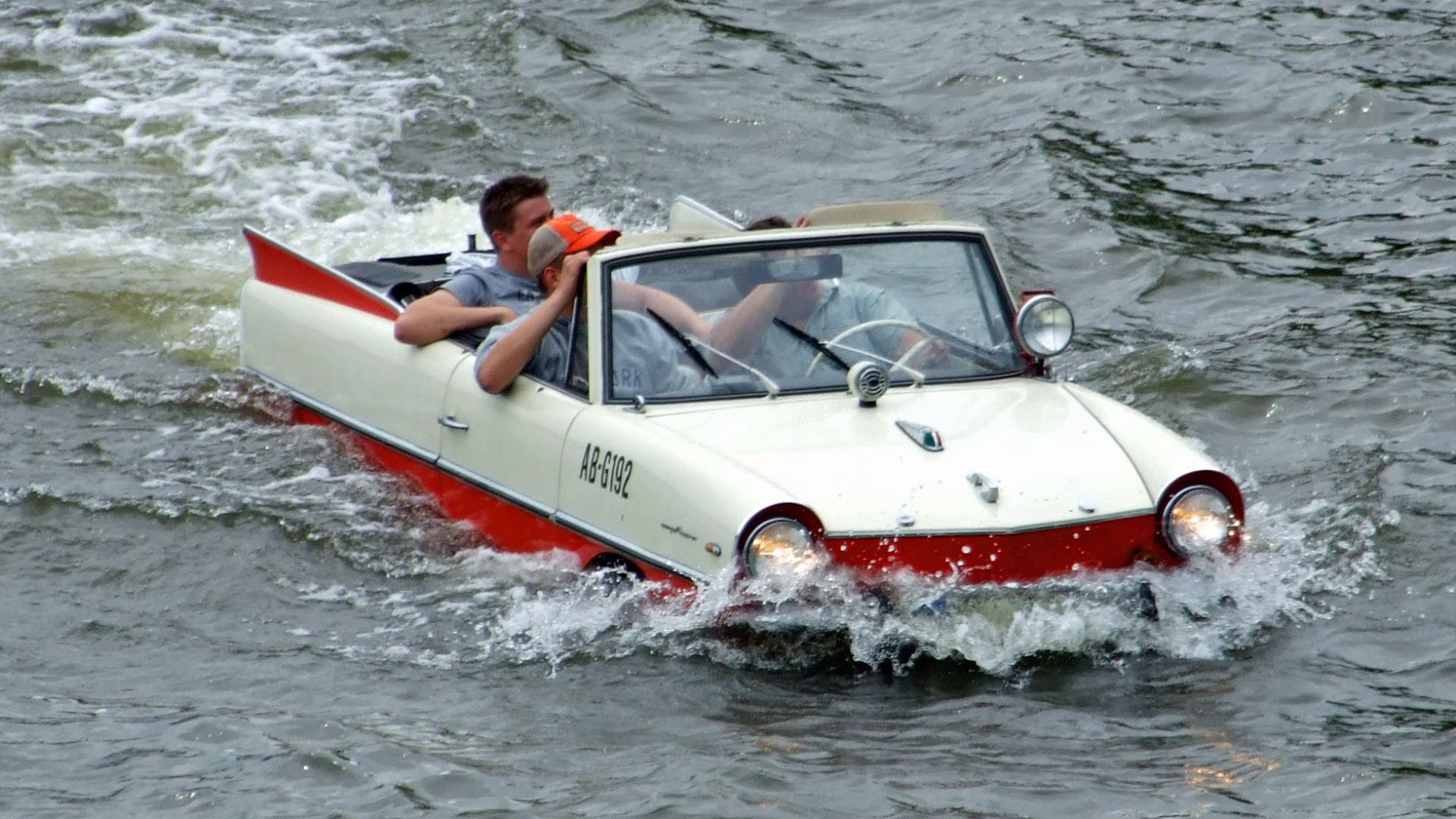 File:Amphicar-main-ffm001.jpg