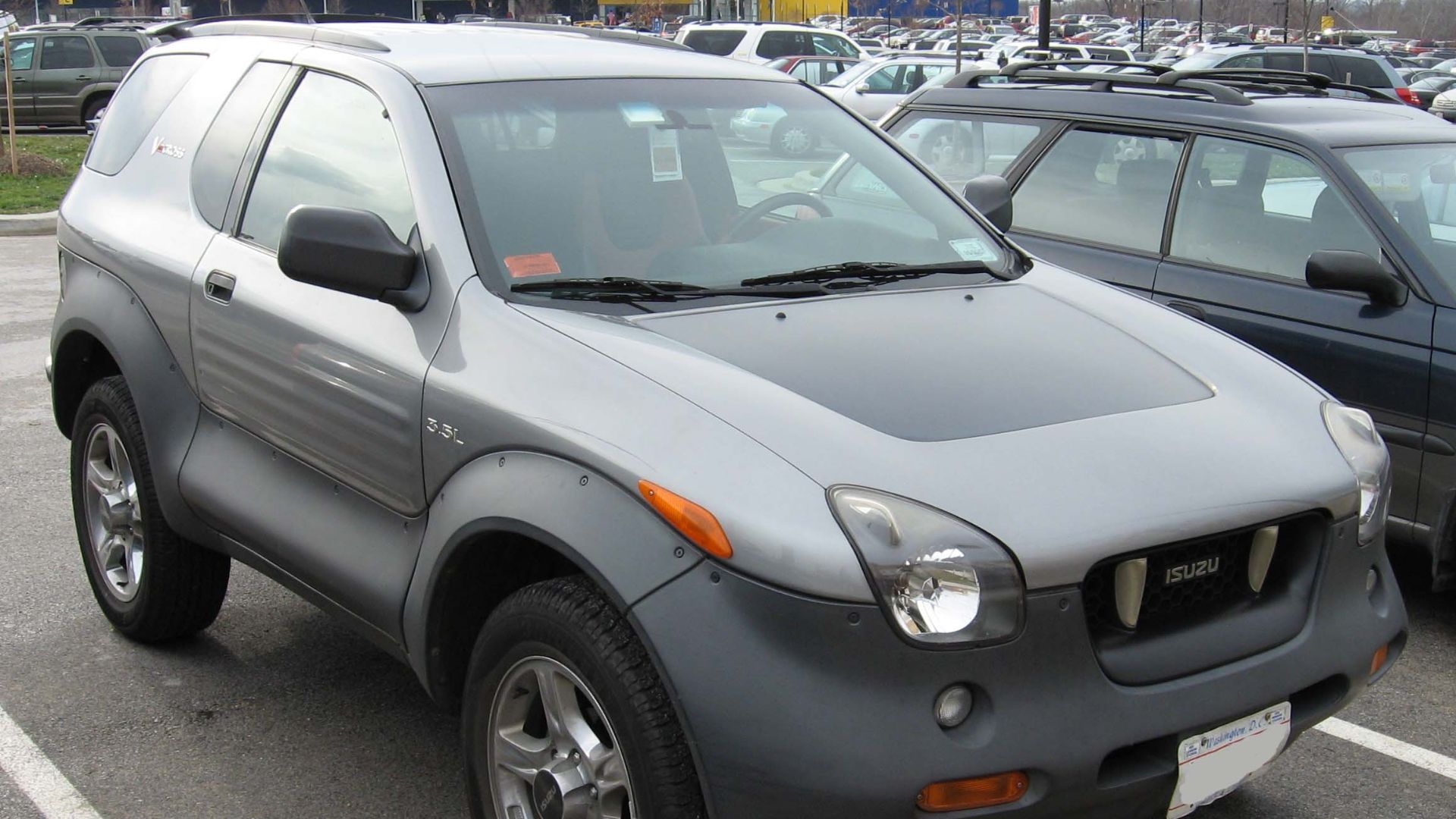 File:Isuzu-VehiCross.jpg