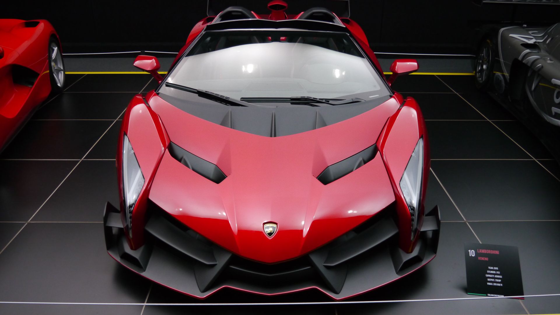 File:Autoworld Brüssel 152 - Italian Car Passion - Lamborghini Veneno Roadster.jpg
