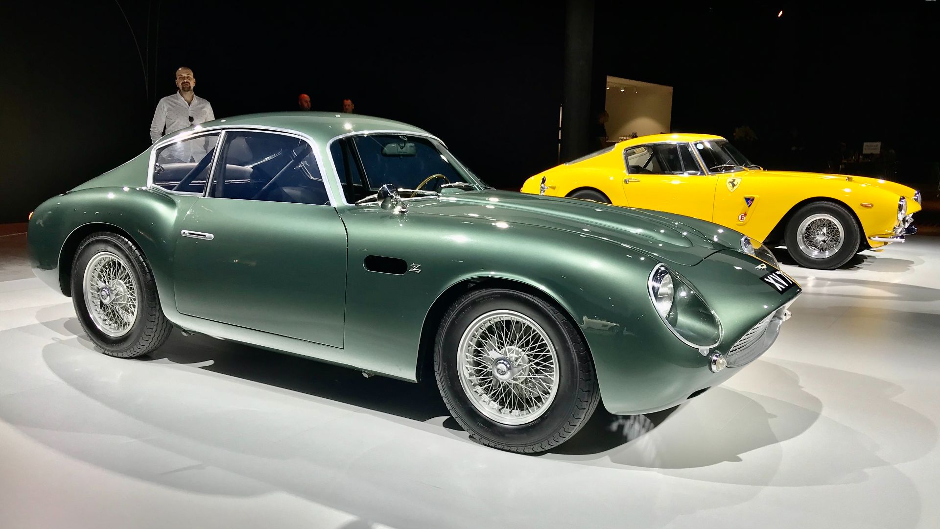 File:Aston Martin DB4 GT Zagato (Ank kumar, Infosys Limited) 17.jpg