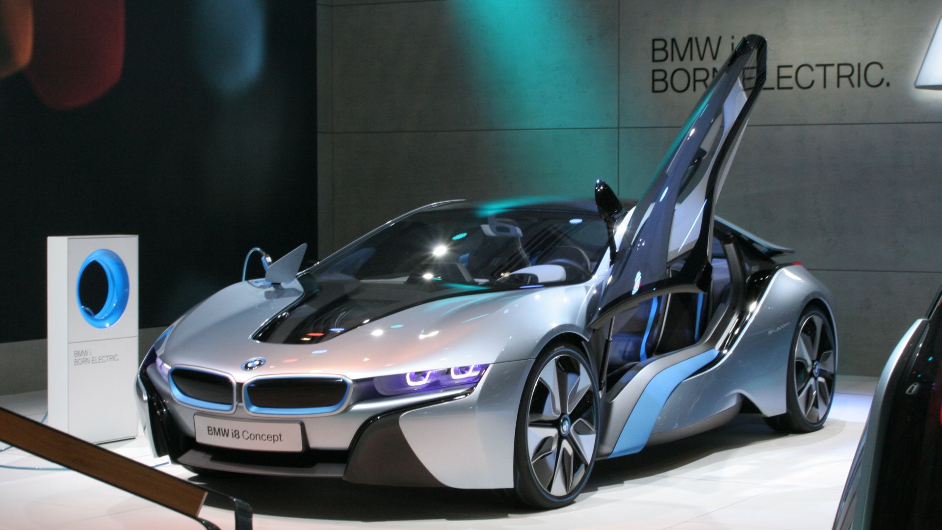 File:BMW i8 Concept.jpg