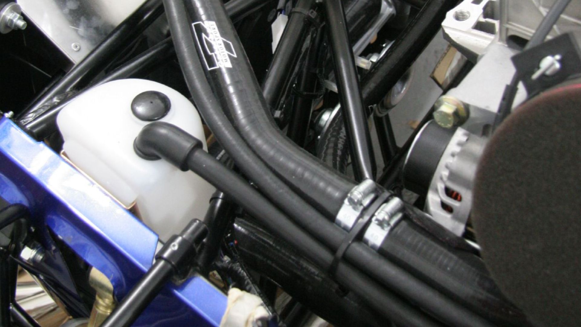 File:Caterham Roadsport building - 068 - Hoses, hoses and more hoses.. - Flickr - exfordy.jpg