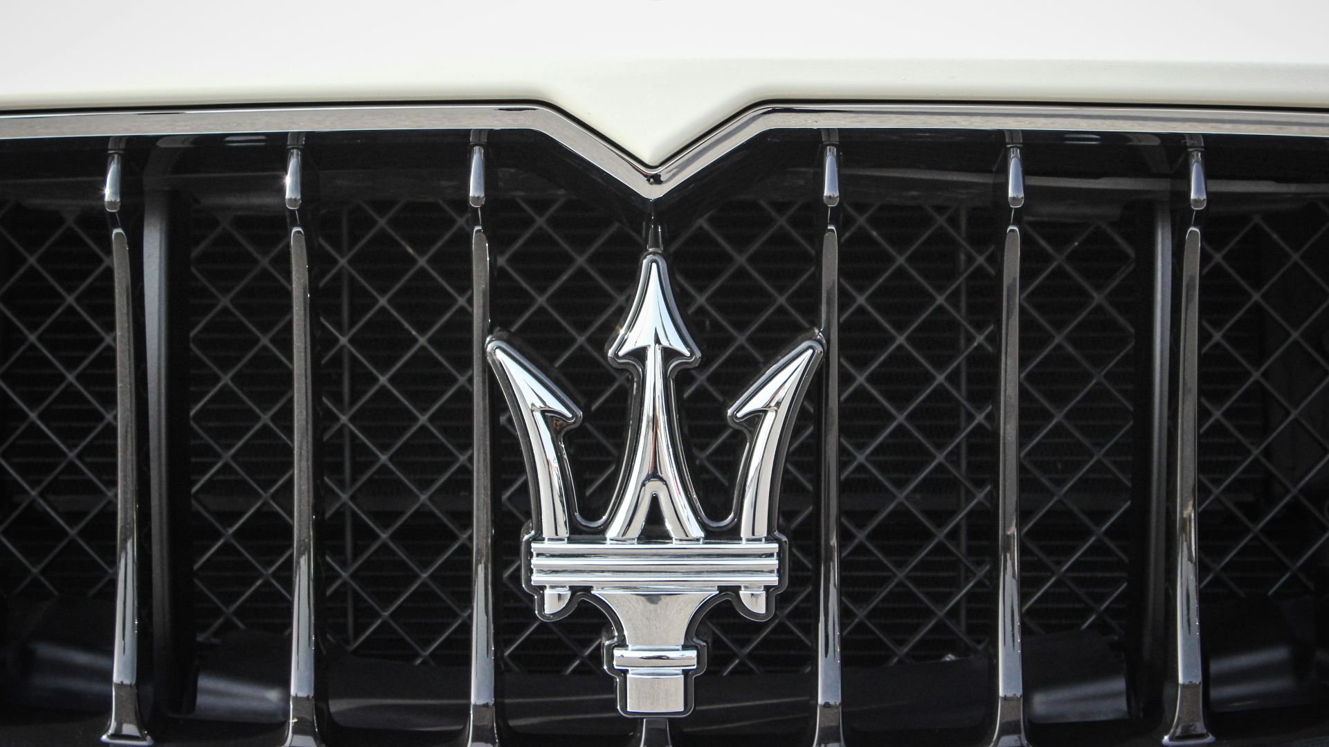 a close up of the emblem on a car