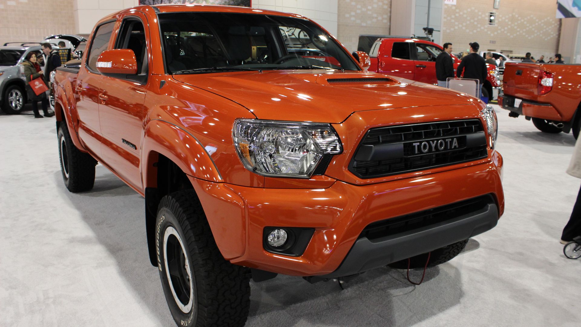 File:Toyota Tacoma TRD Pro (16468182625).jpg