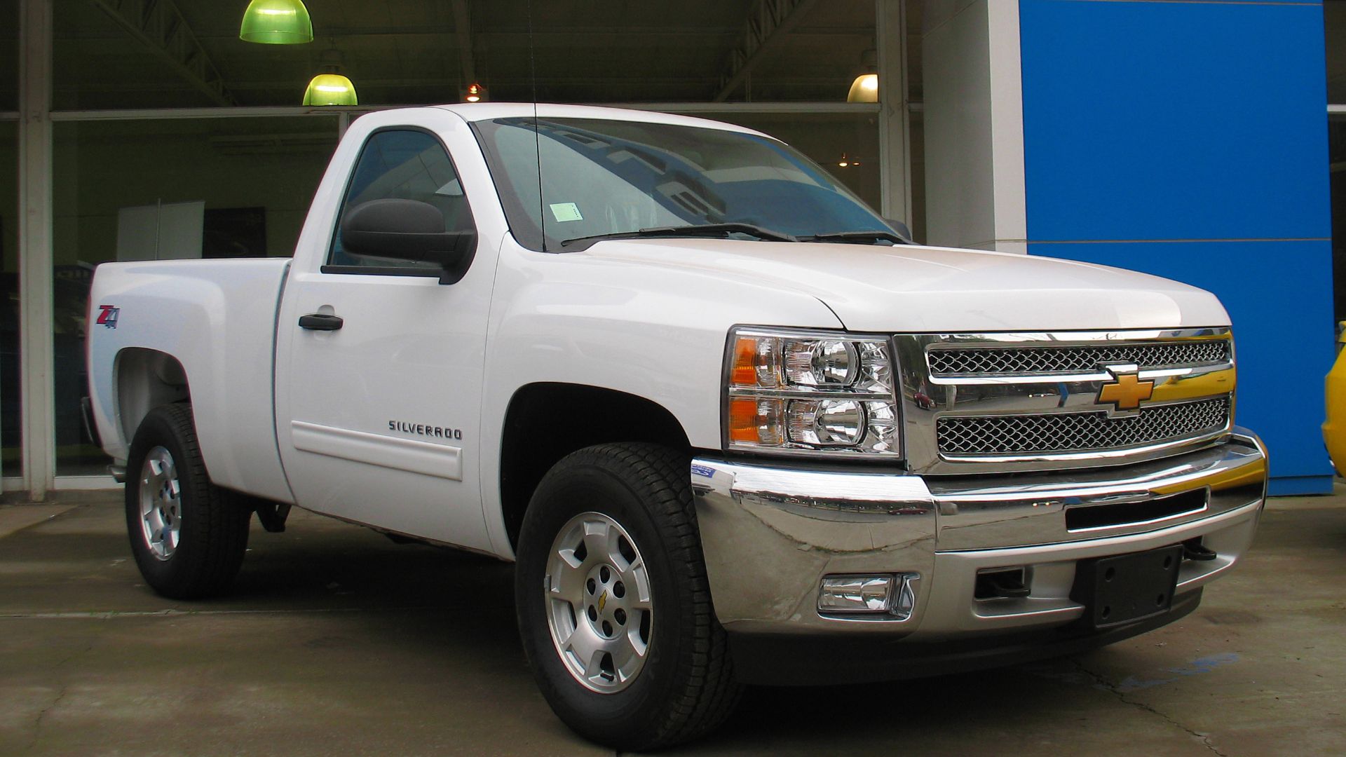 File:Chevrolet Silverado LT Z71 4x4 2012 (16658259715).jpg