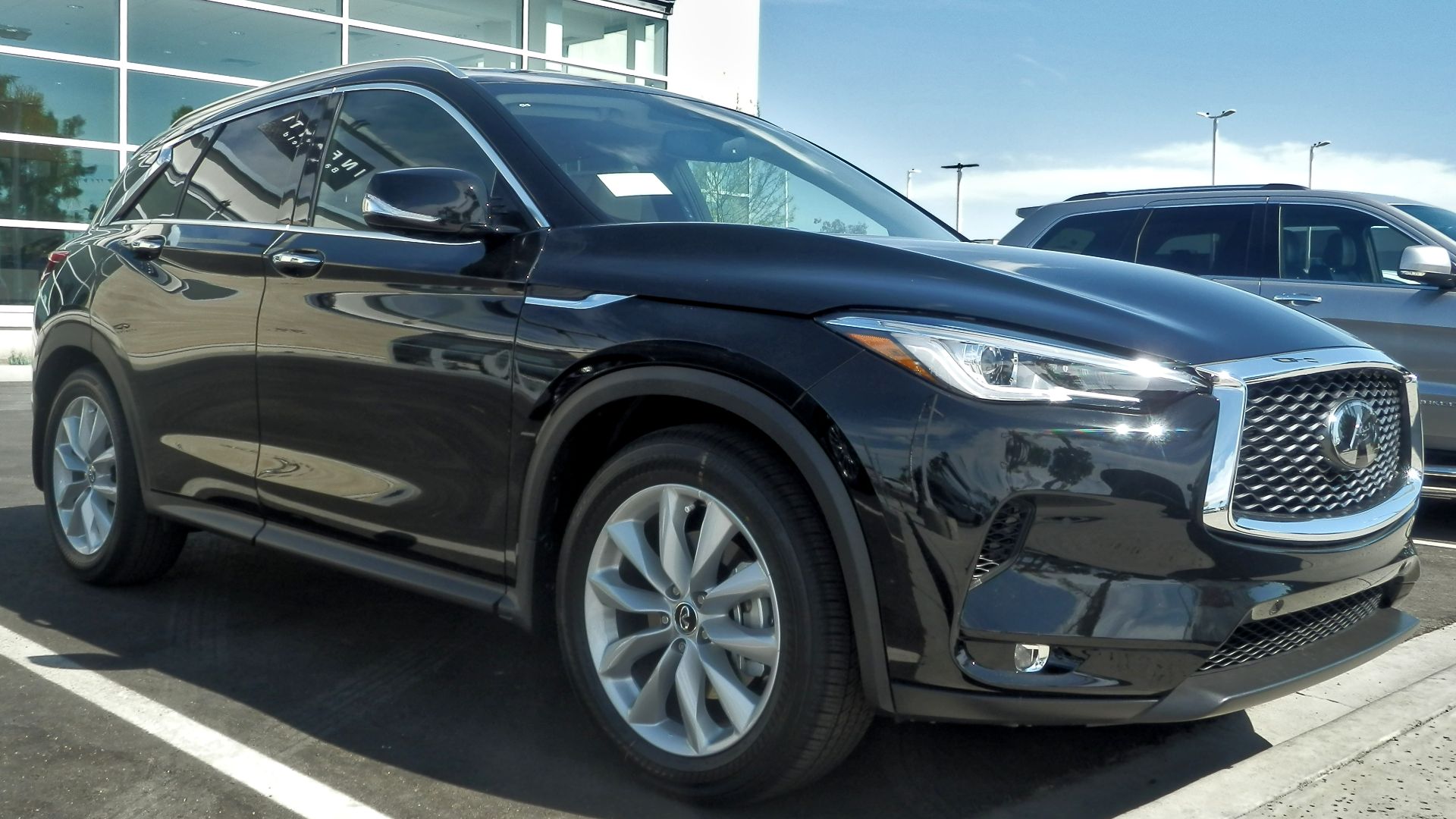 File:Infiniti QX50 P4250833.jpg