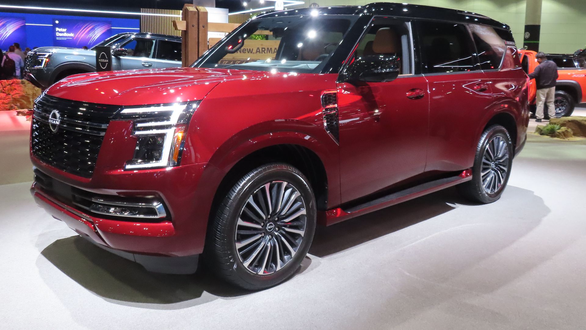 File:25 Nissan Armada Platinum Reserve.jpg