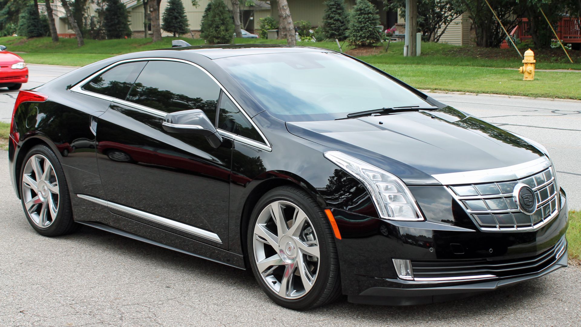 File:2014 Cadillac ELR trimmed.jpg