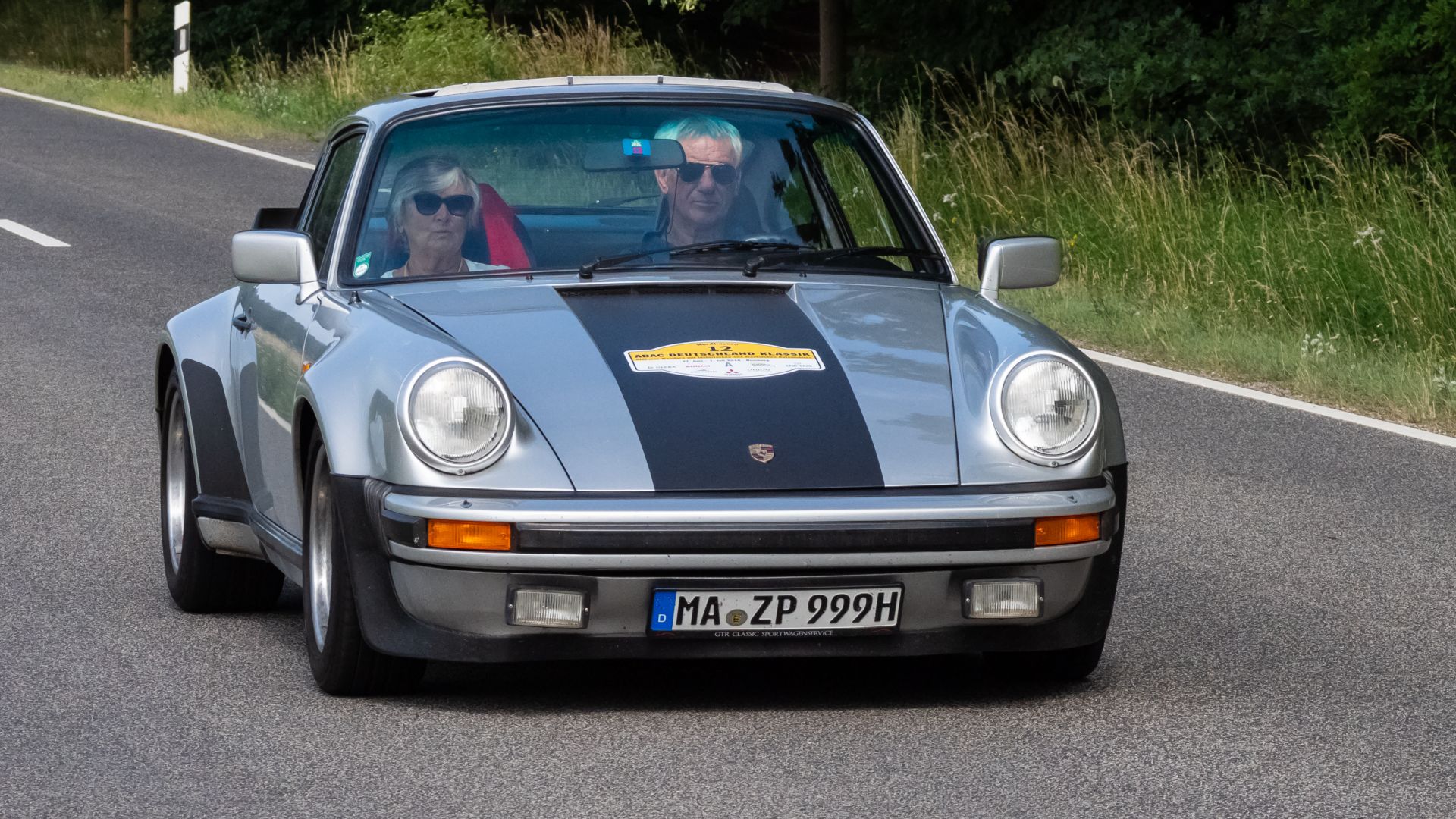 File:Porsche 911 Turbo (Typ 930-3.3)- 6280186.jpg