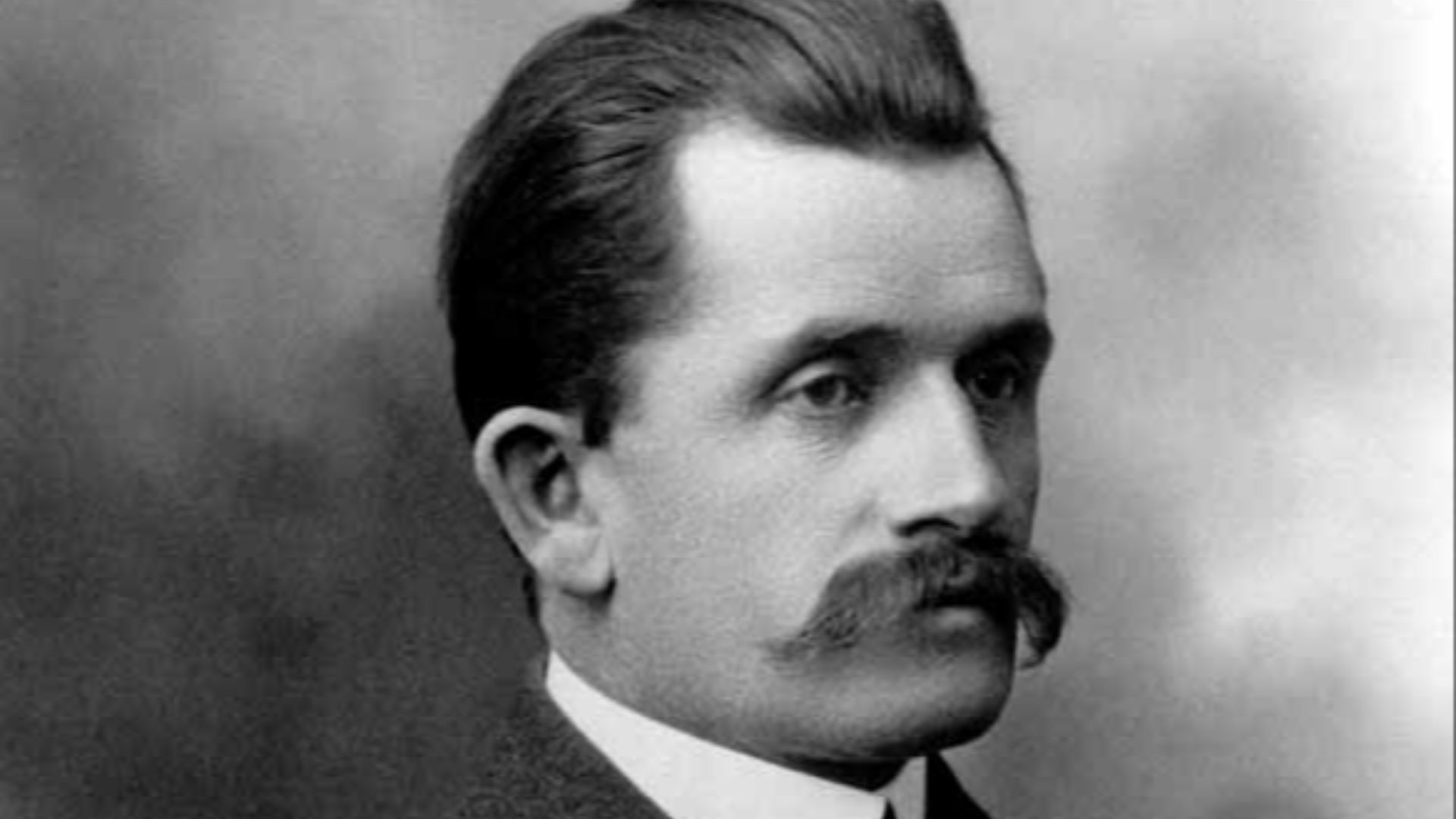 File:Ferdinand Porsche.jpg