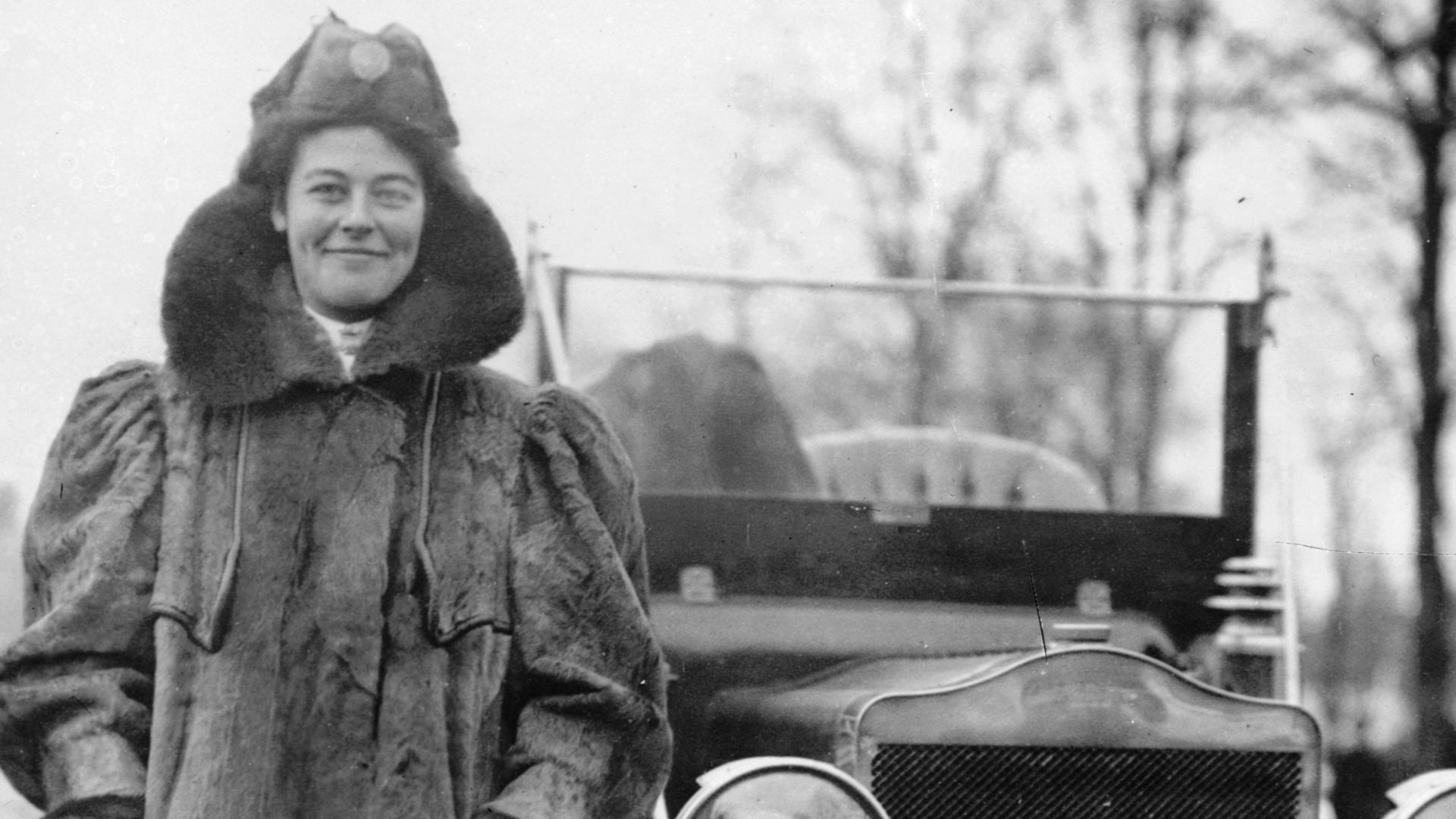 File:Alice Ramsey ggbain.03065 (cropped).jpg