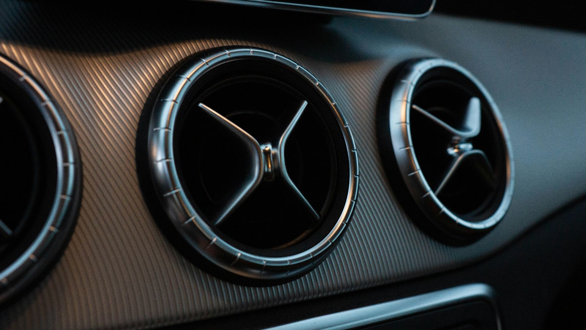 black vehicle air vent