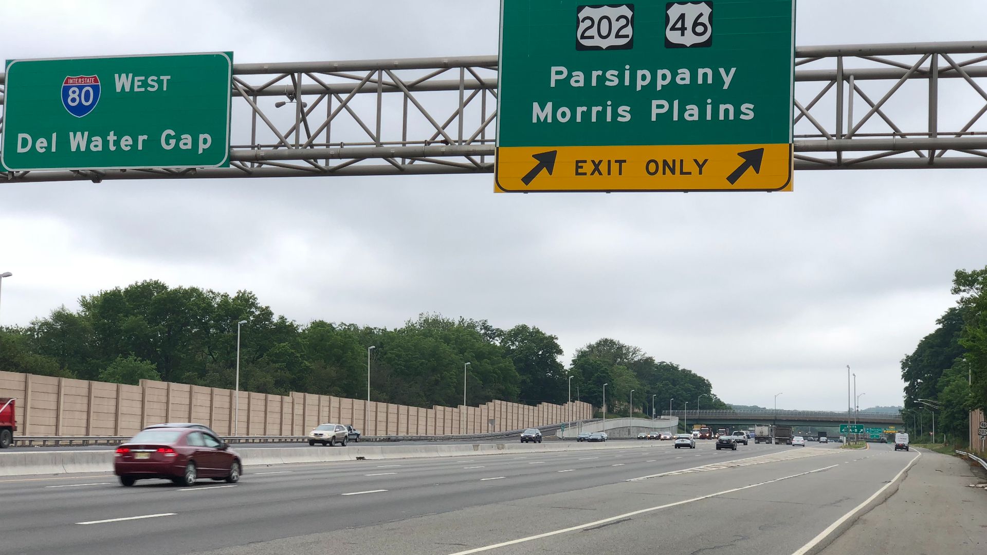 File:2020-07-08 09 26 54 View west along Interstate 80 at Exit 42 (U.S. Route 202, U.S. Route 46, Parsippany, Morris Plains) in Parsippany-Troy Hills Township, Morris County, New Jersey.jpg